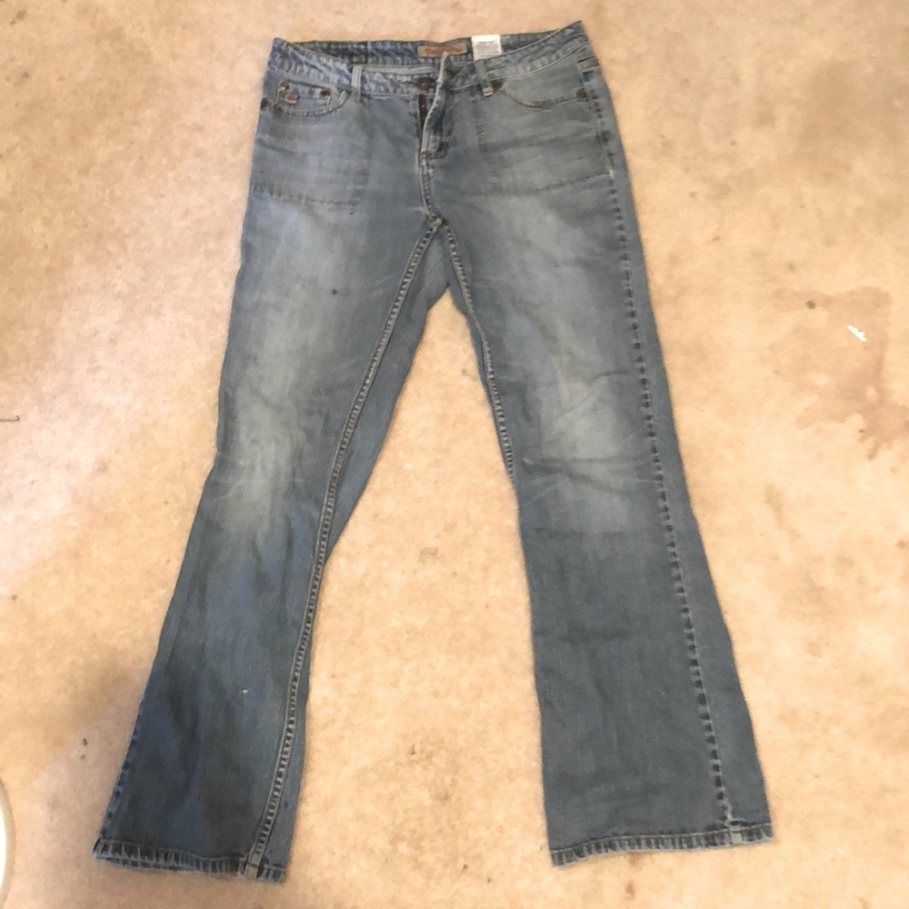 These are flair jeans in a pretty blue coler.